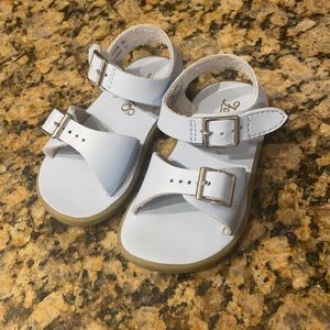 FootMates Tide blue sandals size 6